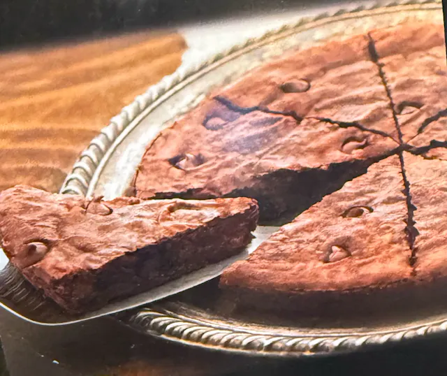 Family Style Pizza Brownie