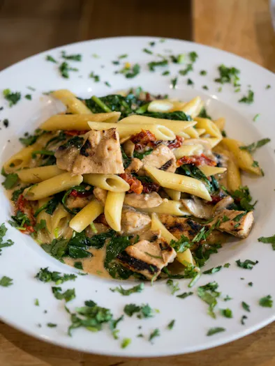 Penne marsala