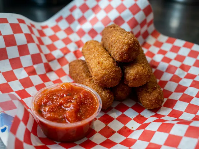 Mozzarella Sticks